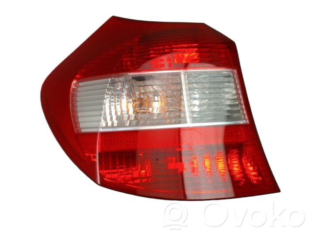 BMW 1 E81 E87 Lampă spate în caroserie 