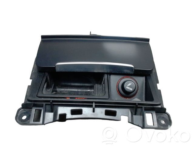 Audi A4 S4 B8 8K Allume-cigare 