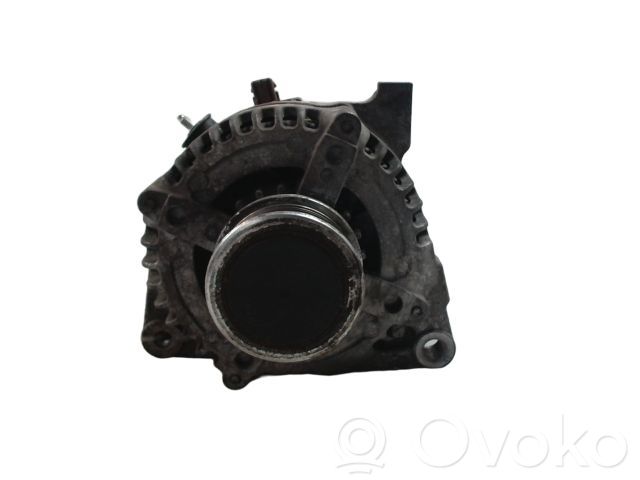 Toyota Verso-S Alternador 