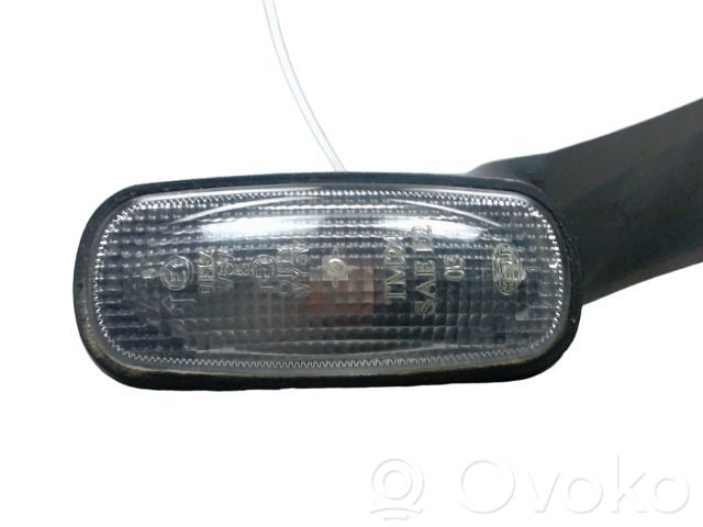 Land Rover Freelander Indicatore di direzione del parafango anteriore 