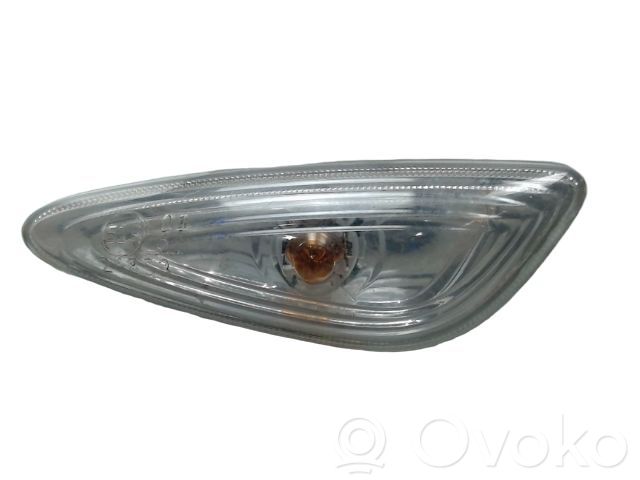 KIA Picanto Front fender indicator light 