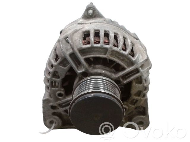 Renault Clio III Generatore/alternatore 