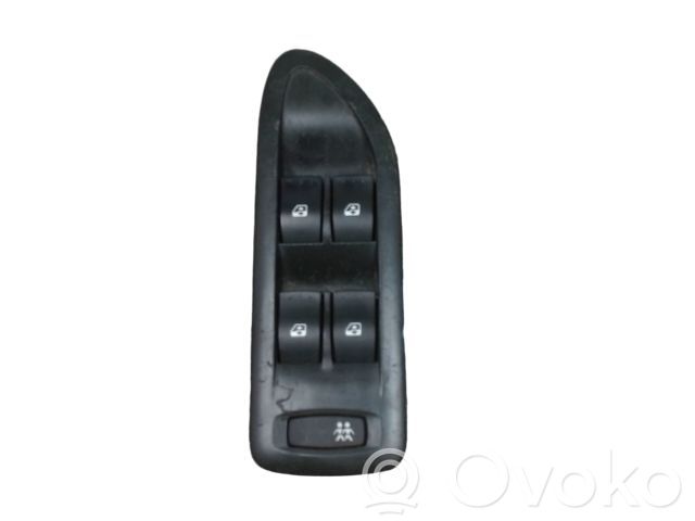 Renault Laguna II Interruptor del elevalunas eléctrico 