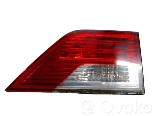 BMW X3 E83 Takaluukun takavalot 