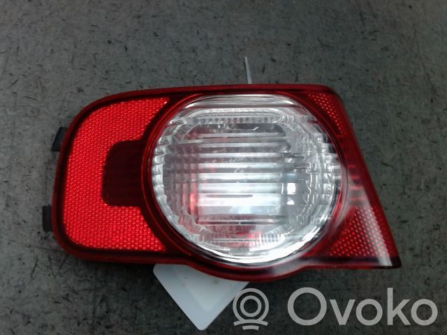 Citroen C3 Picasso Takapuskurin valo 