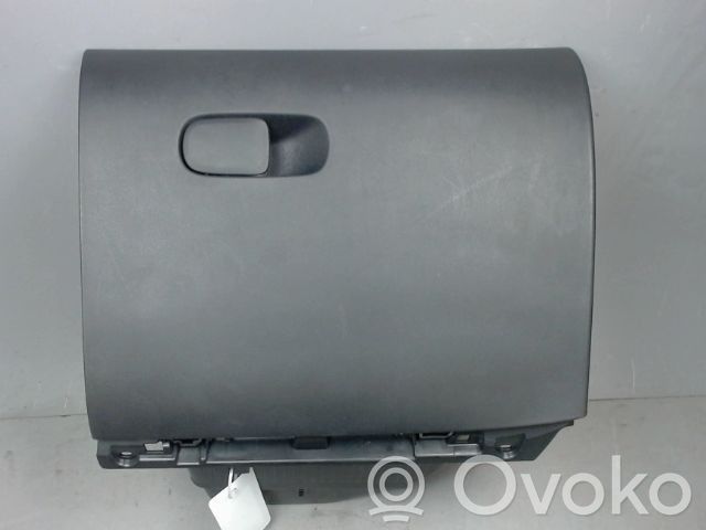 Citroen C3 Hansikaslokero 