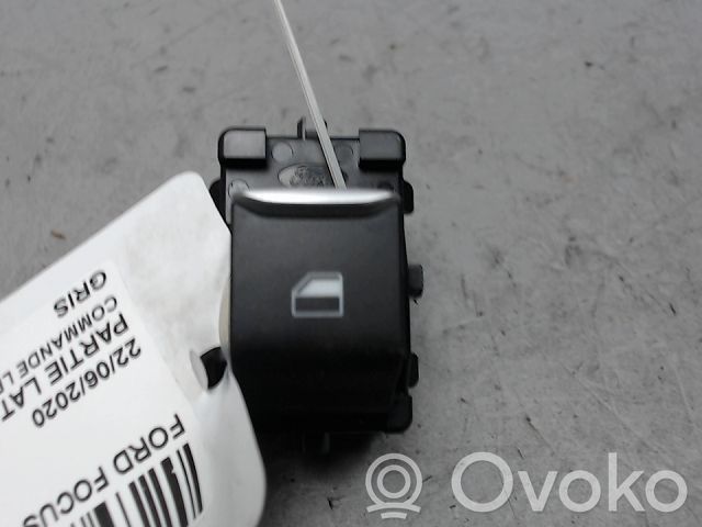 Ford Focus Electric window control switch 
