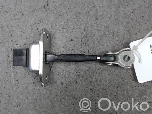 Peugeot iOn Etuoven pidätin 