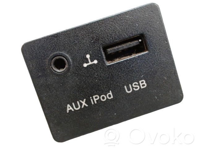 KIA Pro Cee'd I Priză USB 