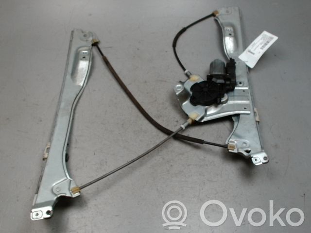 Renault Clio III Macara ușă față cu motor 