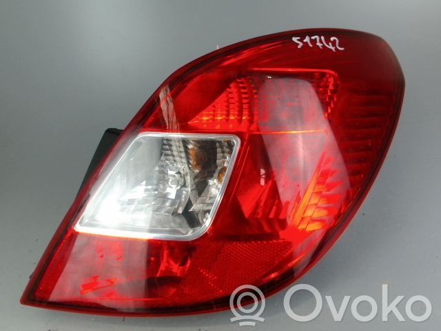 Opel Corsa D Lampă spate în caroserie 
