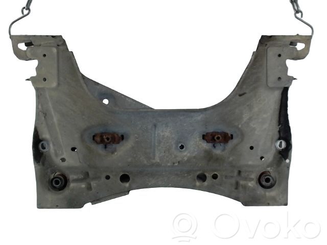 Priekinis traversas   8200766078,0206056033005P,8200766078