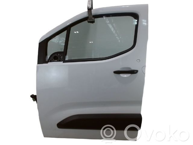 Peugeot Partner III Puerta delantera 