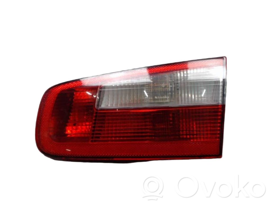 Renault Laguna II Luci posteriori del portellone del bagagliaio