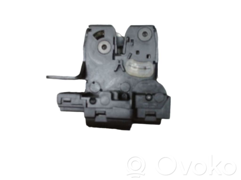 Lastausoven lukko   8200947699,8200947699