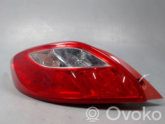 Mazda 2 Luz trasera/de freno 