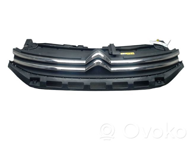 Citroen C3 Griglia superiore del radiatore paraurti anteriore 