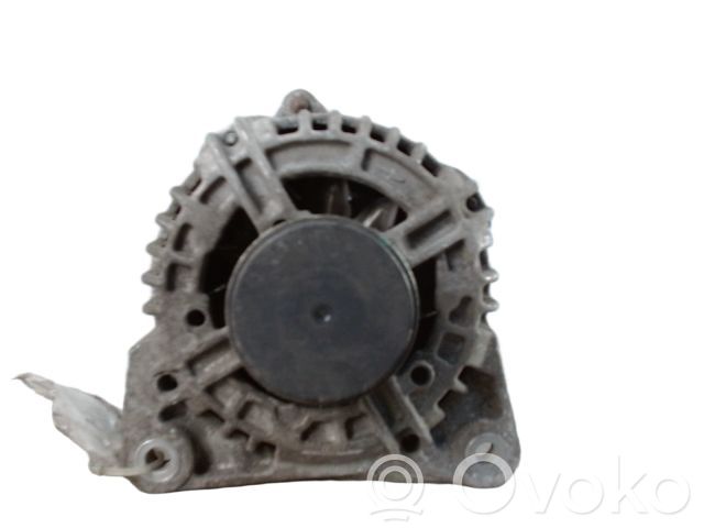 Renault Clio III Generatore/alternatore 
