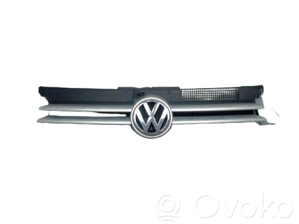 Volkswagen Golf IV Griglia superiore del radiatore paraurti anteriore