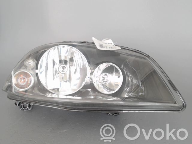 Seat Ibiza III (6L) Far 