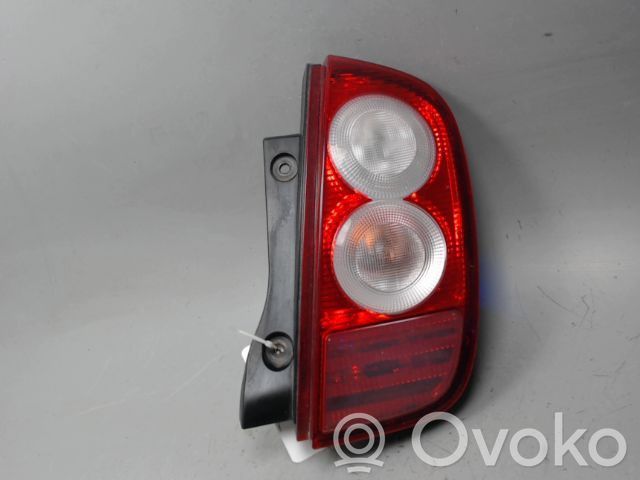 Takavalot   26554AX720,110363012,21519G6RLDUE,26550AX710,26550AX720,26554AX710,26554AX720,3328932,50974509,B6550AX710,B6550AX720