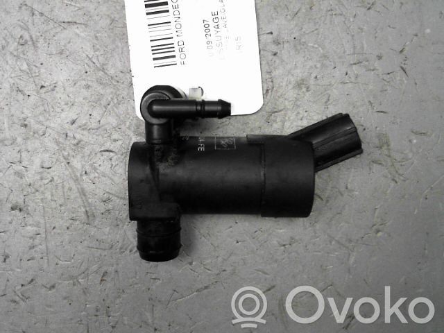 Ford Mondeo MK IV Windscreen/windshield washer pump 