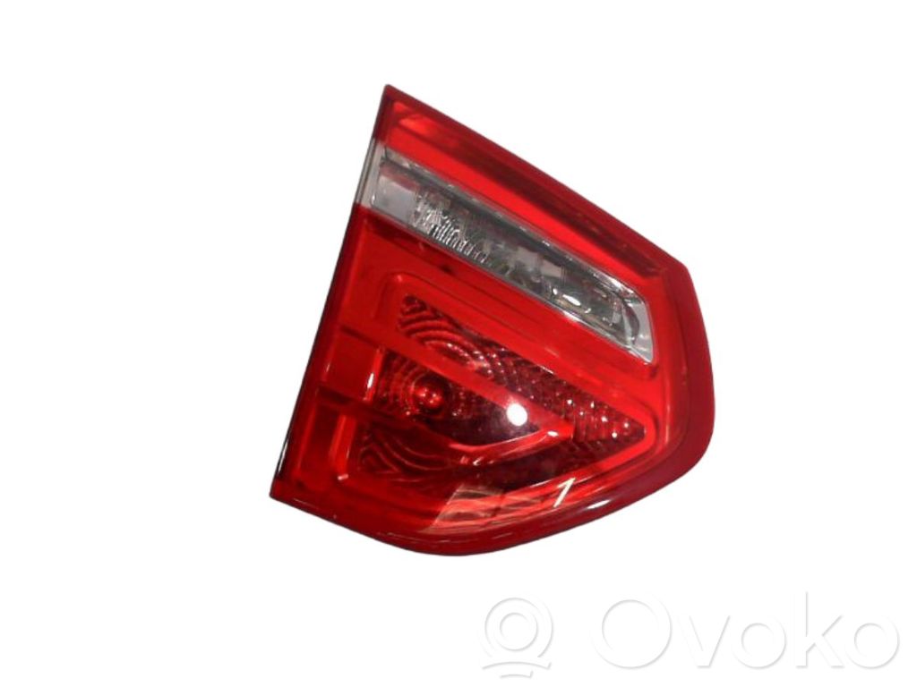 Citroen C4 I Picasso Luci posteriori del portellone del bagagliaio