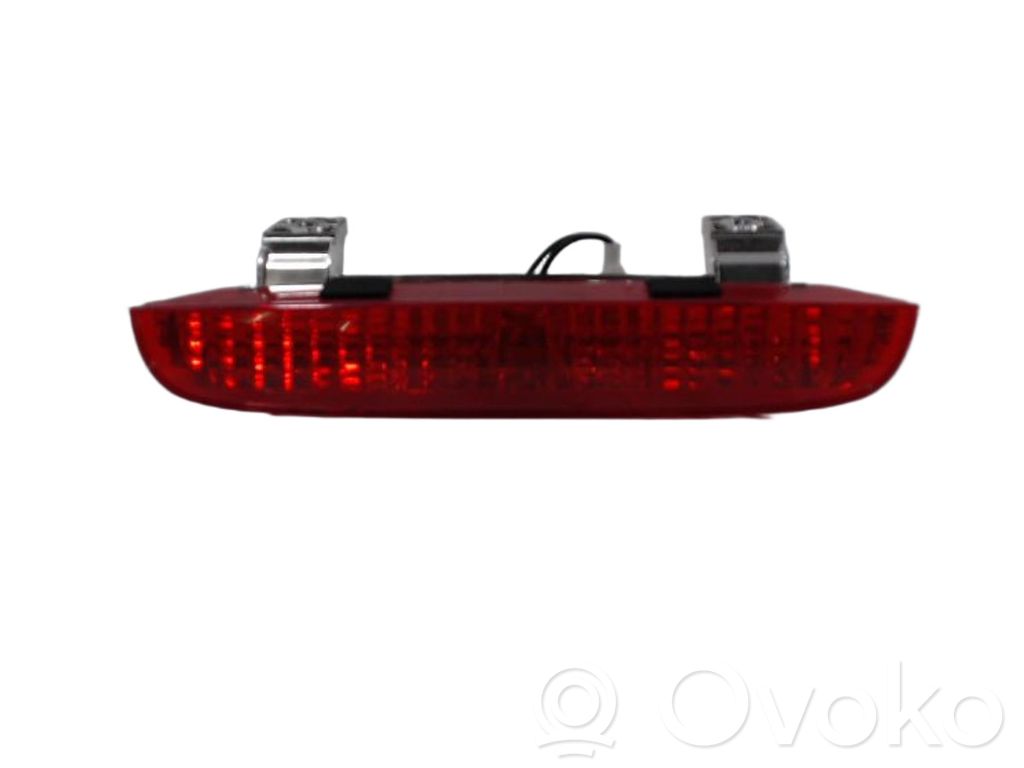 KIA Picanto Kolmas/lisäjarruvalo 
