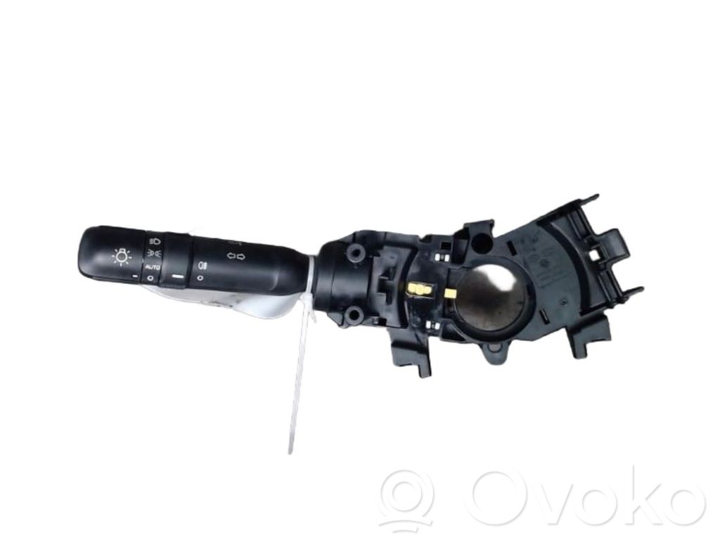 KIA Picanto Suuntavilkun vipu 