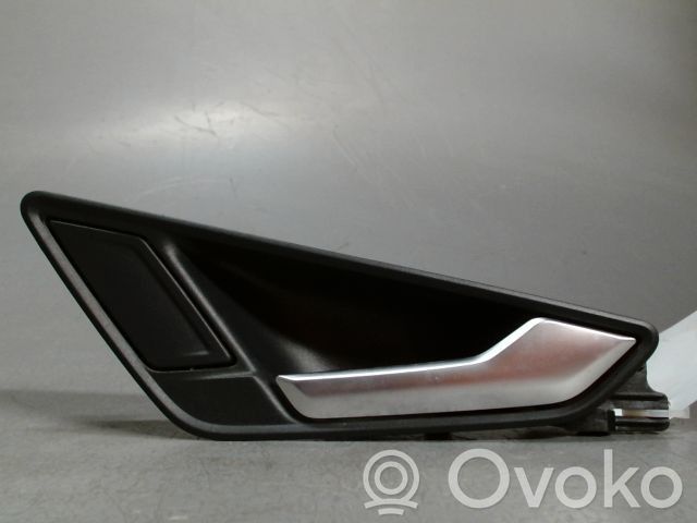 Audi Q2 - Manecilla interna puerta delantera
