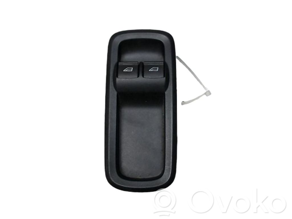 Interruptor del elevalunas eléctrico   1547740,1547740,8A6T14A132EC