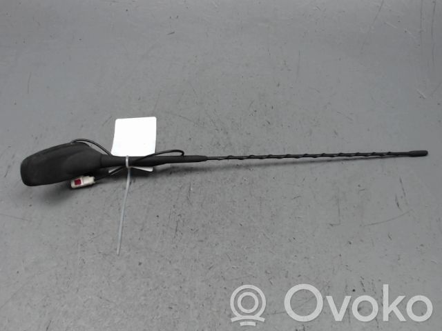 Citroen C4 II Radion antenni 