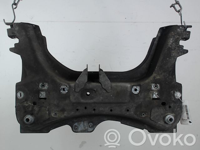 Renault Clio IV Subcadru frontal