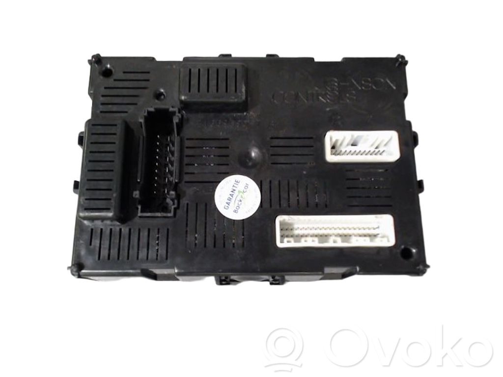 Renault Modus Drošinātāju kaste (komplekts)
