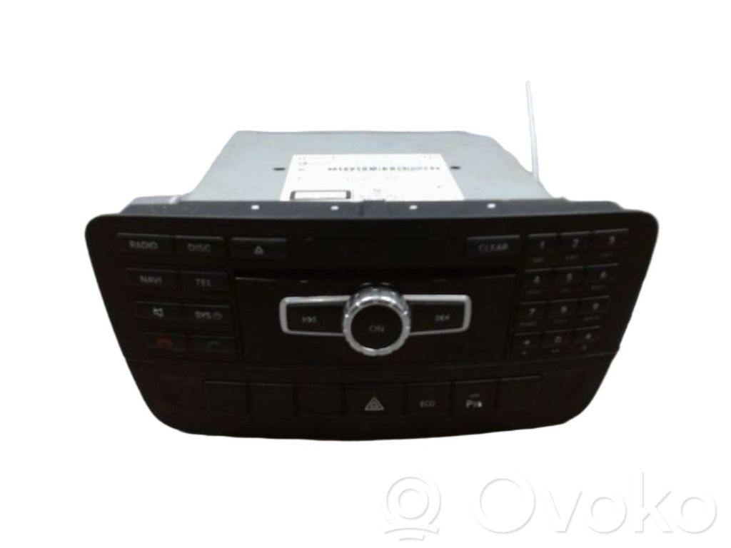 Mercedes-Benz A W176 Panel / Radioodtwarzacz CD/DVD/GPS