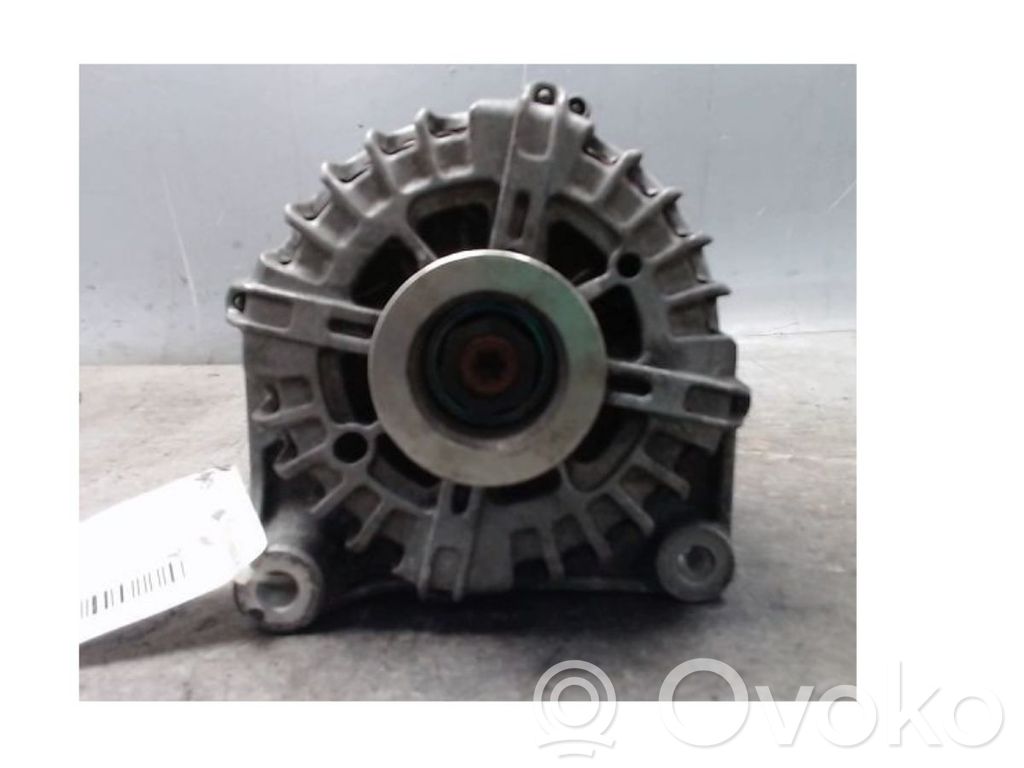 BMW 1 E81 E87 Alternador 