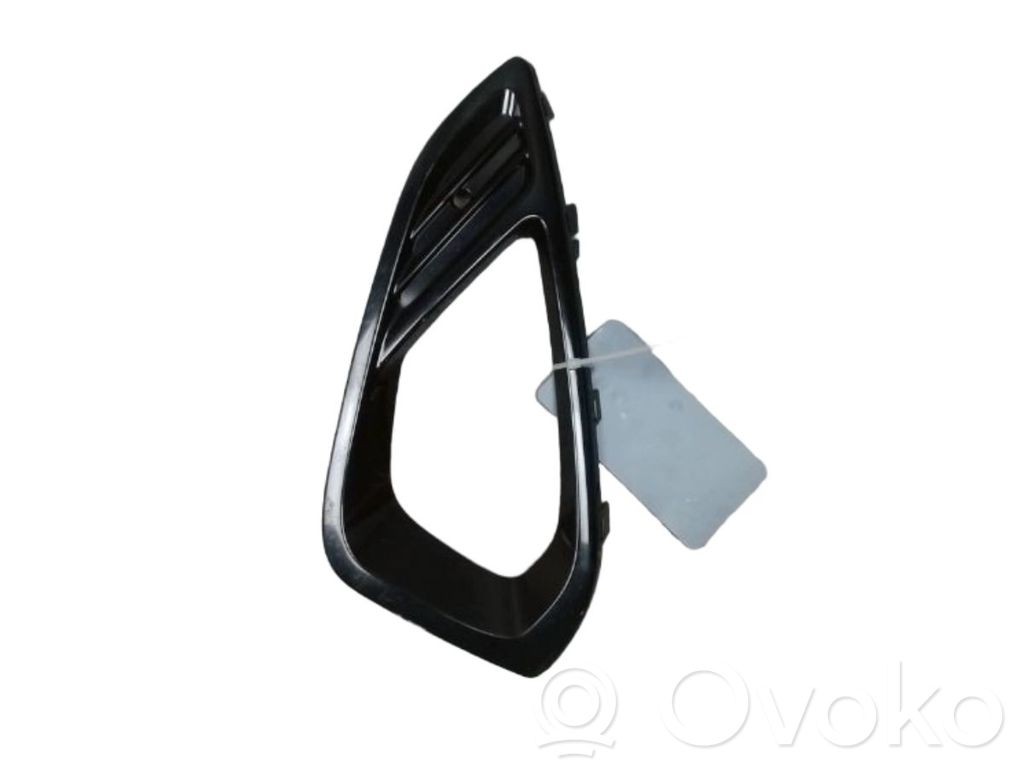Ford Fiesta Rejilla inferior del parachoques delantero 