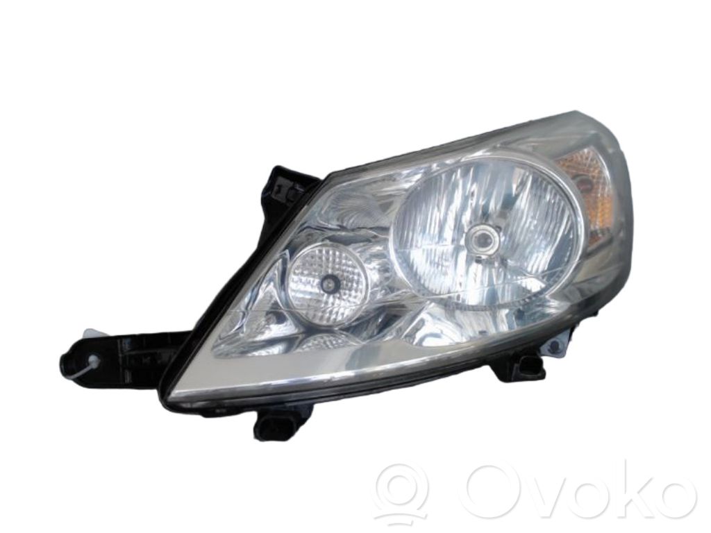 Peugeot Expert Lampa przednia