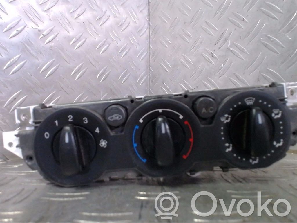 Ford Focus Climate control unit 