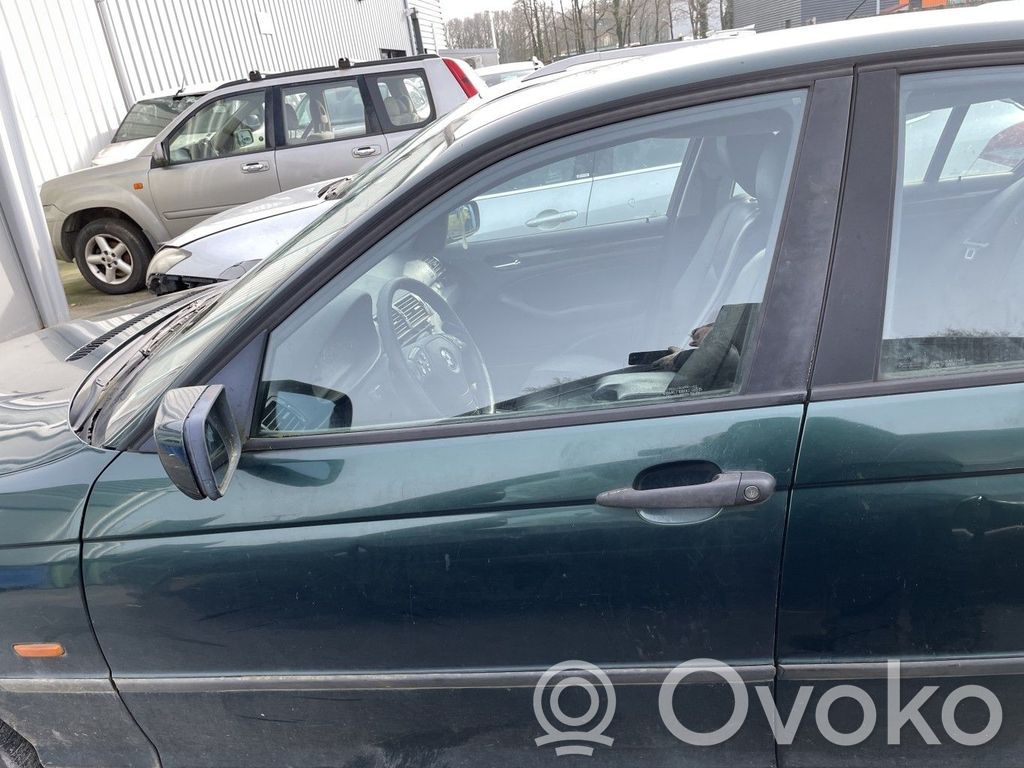 BMW 3 E46 Priekšpusē slēdzene 