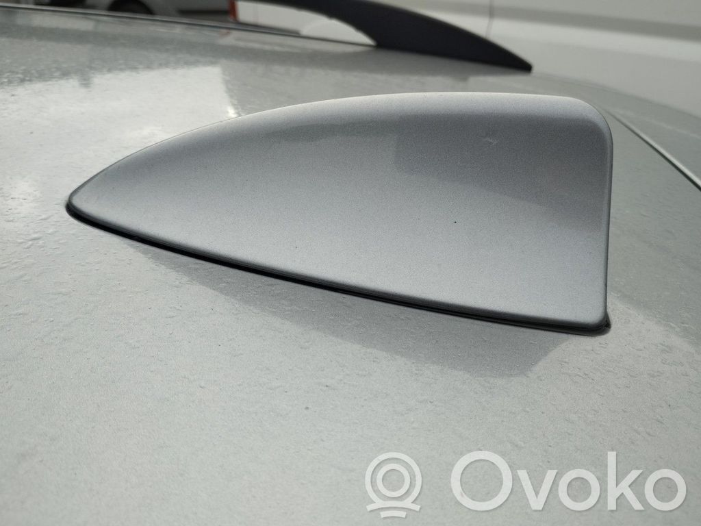 BMW 5 E60 E61 Radio antena 