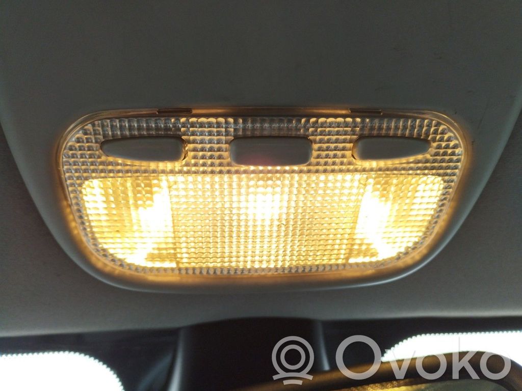 Citroen C5 Front seat light 