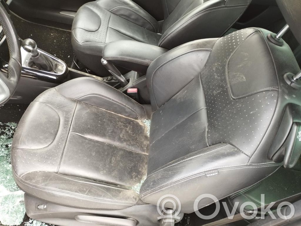 Citroen DS3 Front driver seat 