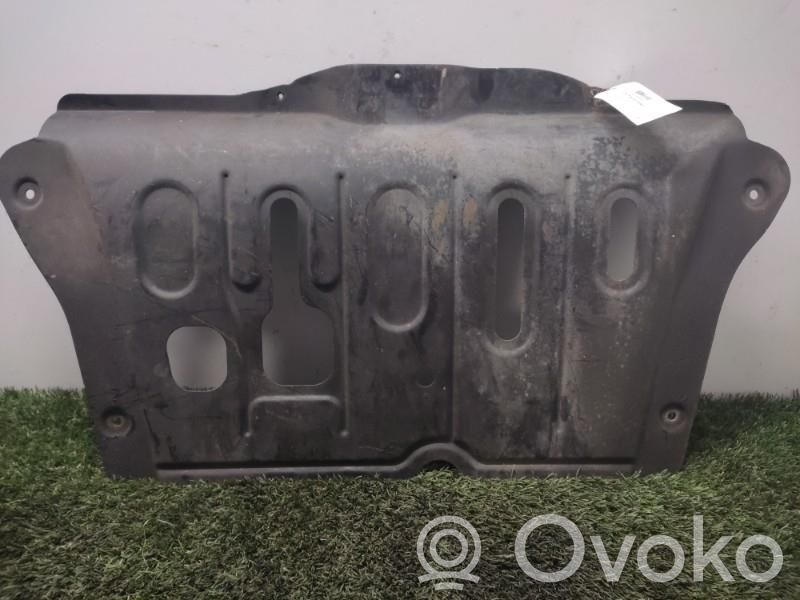 Dacia Duster Engine splash shield/under tray 