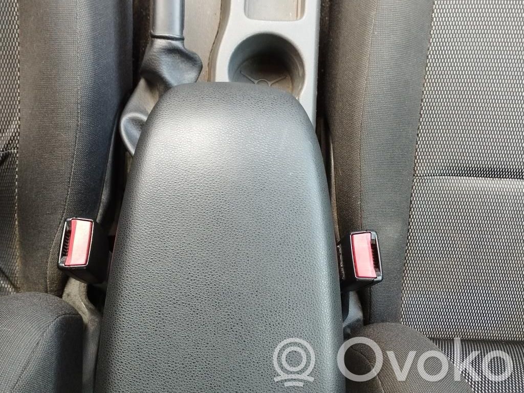 Ford Focus Gurtschloss vorne 