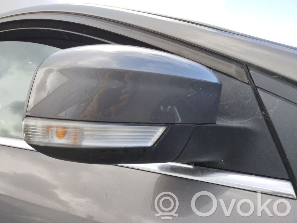 Ford Focus Spogulis (mehānisks) 
