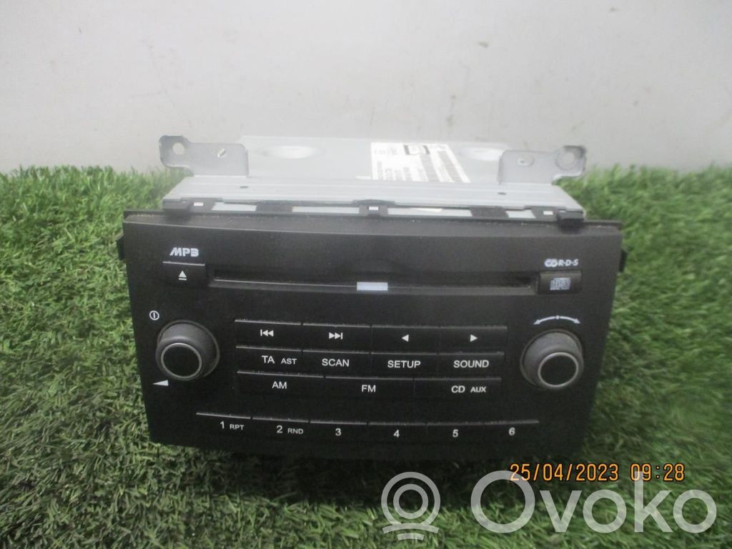 Panel / Radioodtwarzacz CD/DVD/GPS   965101H000