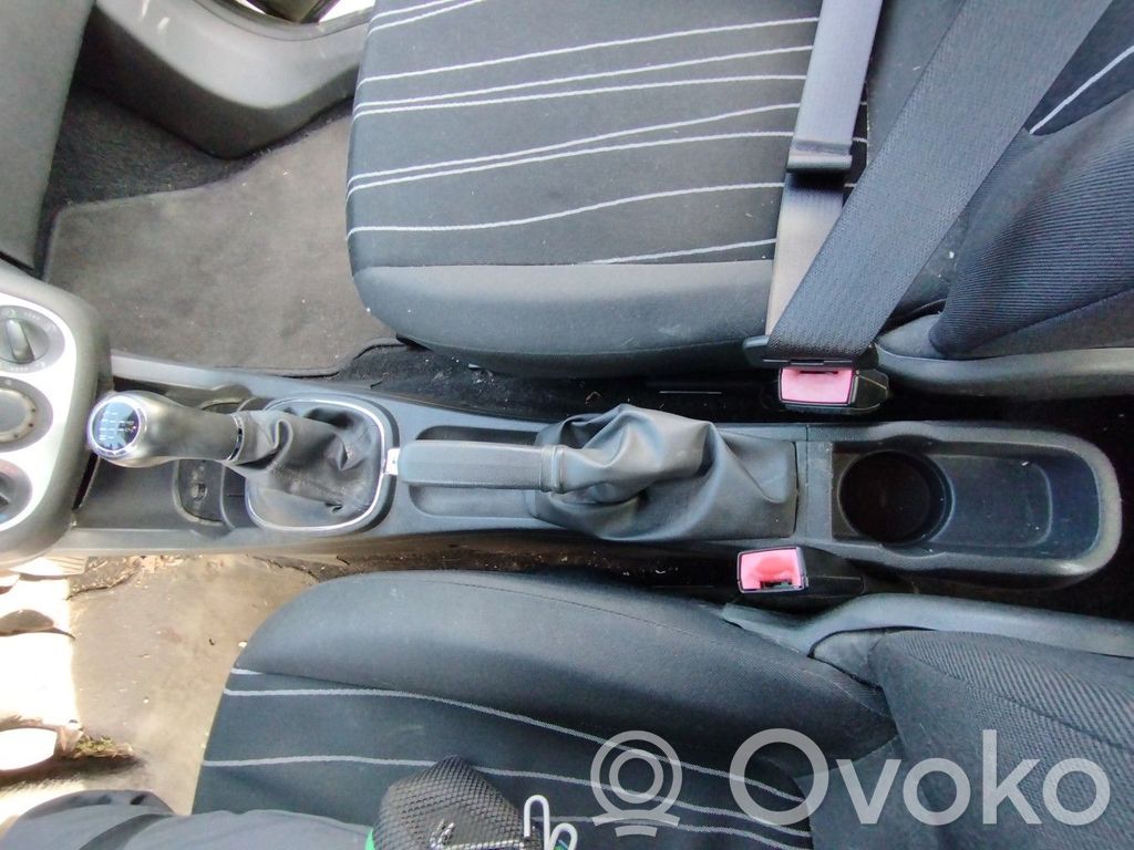 Opel Corsa D Consola central 
