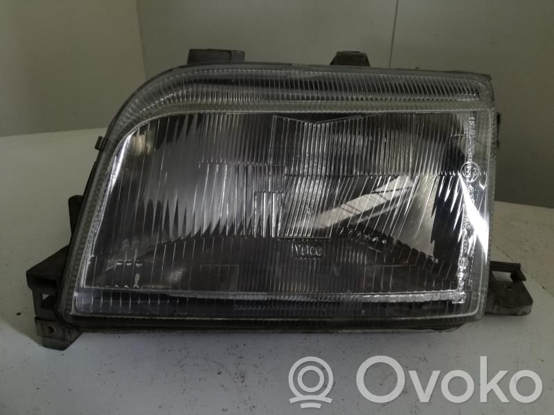Renault Clio I Headlight/headlamp 