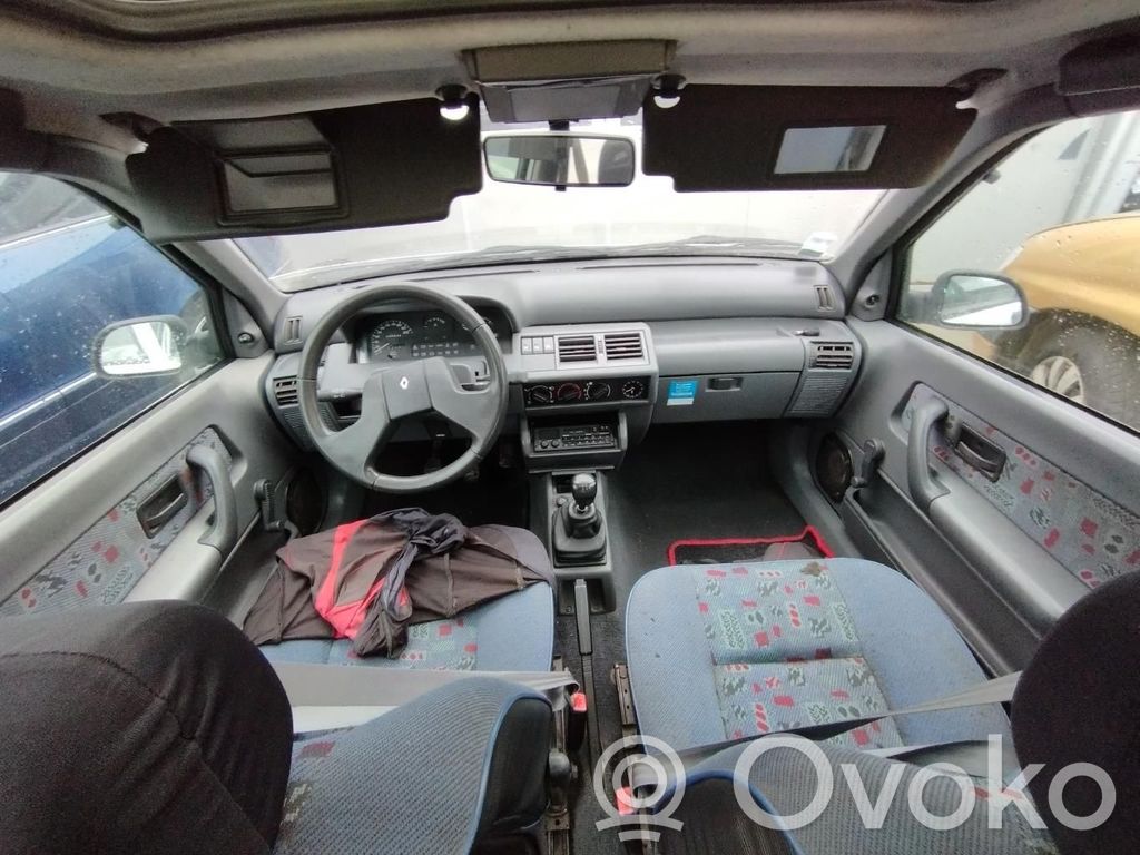Renault Clio I Ohjauspyörä 